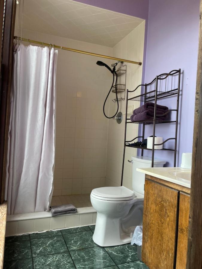 Grand Gables Bed and breakfast